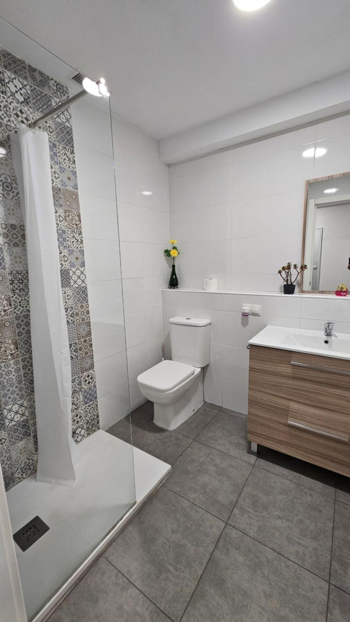 Apartamento Centro Castellon Καστεγιόν δε λα Πλάνα Εξωτερικό φωτογραφία